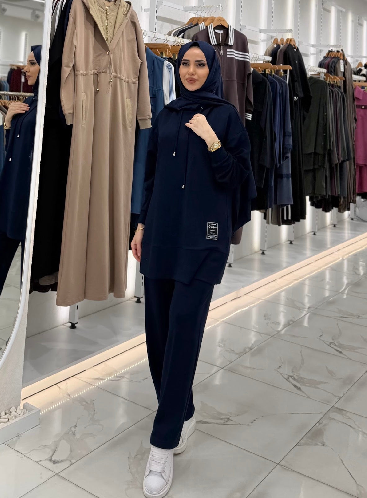 Two-piece Everyday Tracksuit in Navy